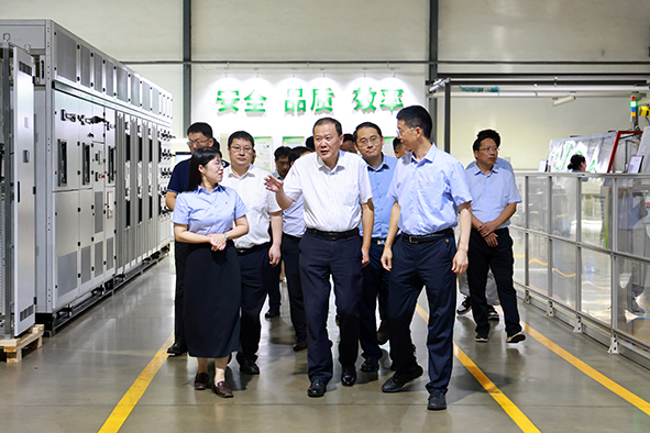 江苏海洋大学党委副书记、校长汤建一行赴大全集团调研-1.jpg