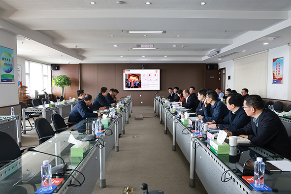 省工信厅副厅长石晓鹏调研-01.jpg