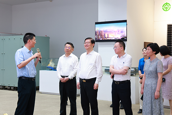 省市场监管局局长沈海斌到大全集团参观调研-01.jpg