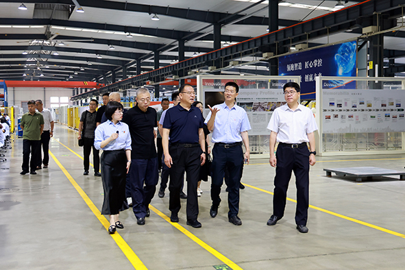 新疆生产建设兵团第四师可克达拉市党委政法委调研-02.jpg
