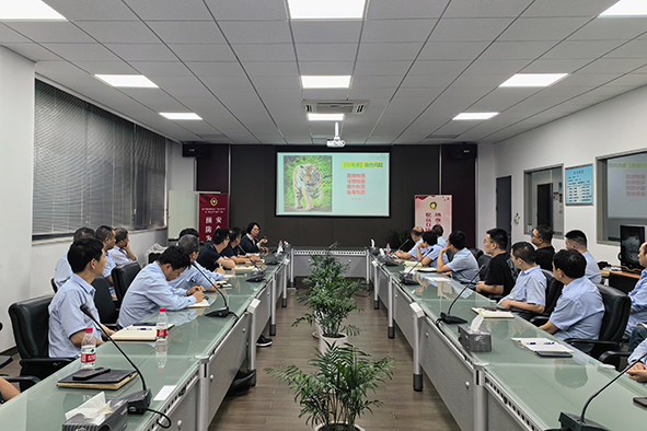镇江默勒安全培训-1.jpg