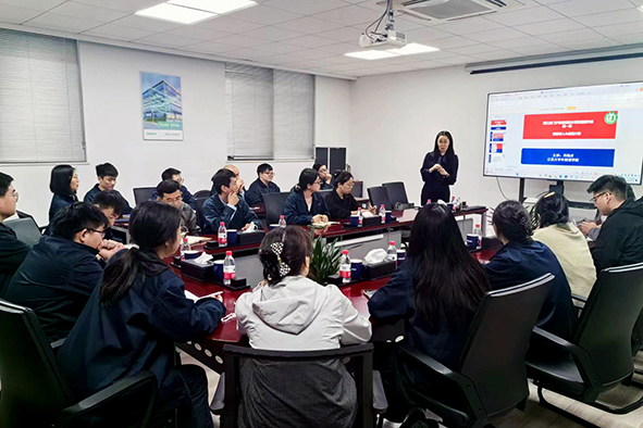 镇江西门子S8英语培训班开课-1.jpg