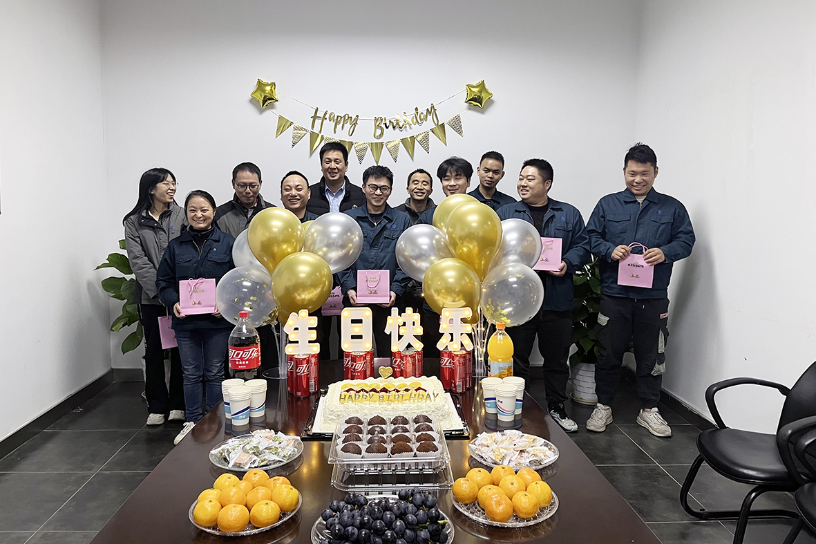 大全高压开关11月员工生日会.jpg