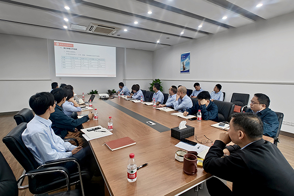 南京自动化召开第四季度销售会议.jpg